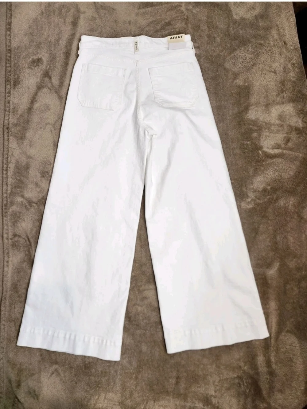 Ariat Wide Leg Jeans Women's Size 31 R White Ultra High Rise Stretch Crop NWT 54 - Picture 2 of 15